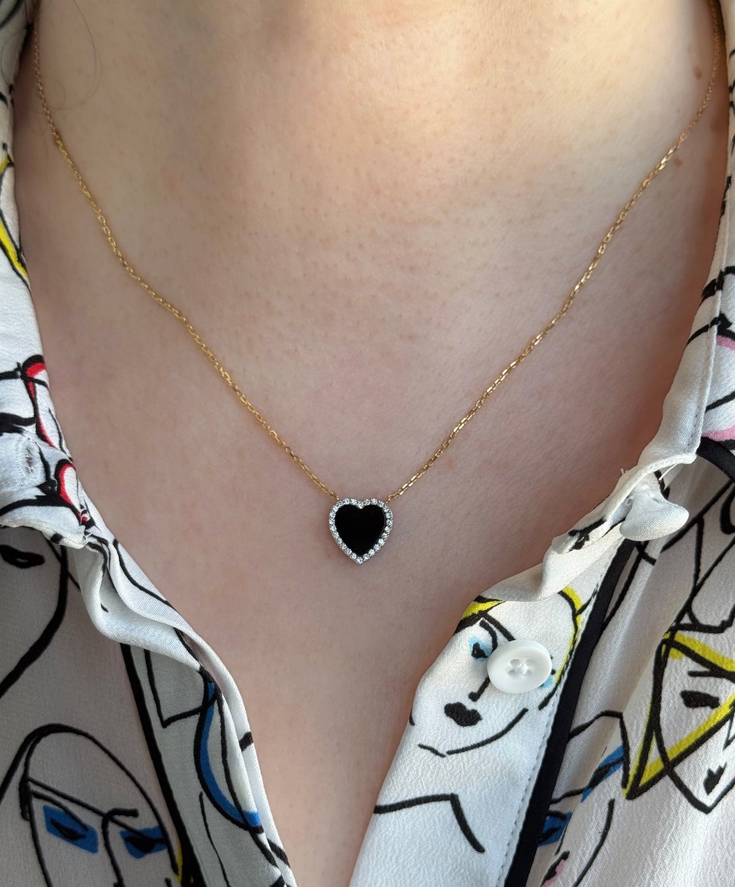 Agathe Heart Necklace in Diamond & Onyx - 18k Gold - Lynor