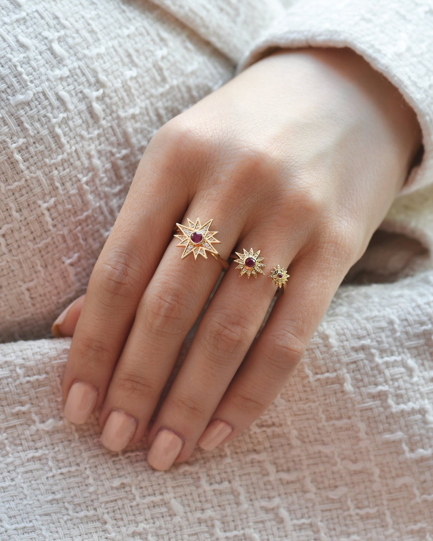 Astra Duo Ring in Diamond and Ruby - 18k Gold - Lynor