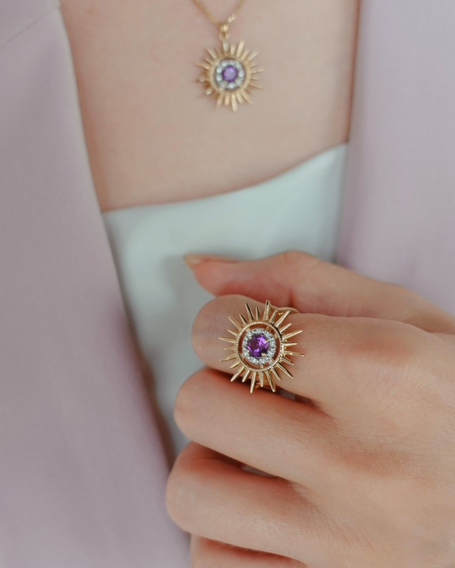 Aurore Sun Ring in Diamond and Amethyst - 18k Gold - Lynor