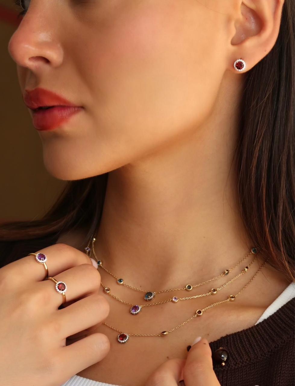 Elona Earrings in Diamond and Garnet - 18k Gold - Lynor