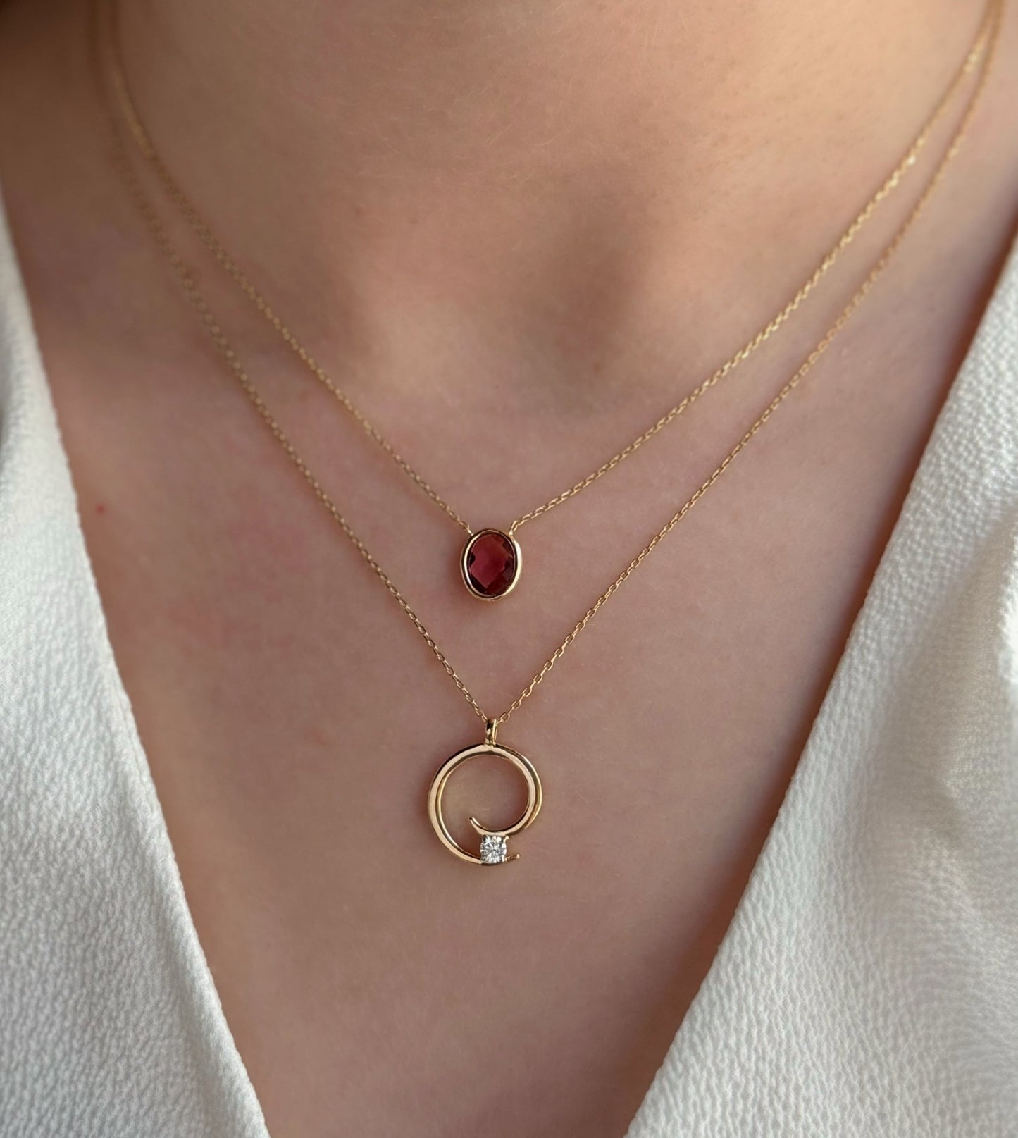 Klea Necklace in Diamond - 18k Gold - Lynor