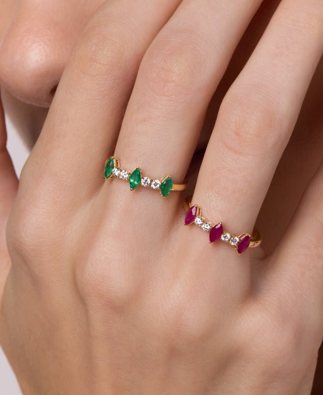 Marquise Ring in Diamond and Ruby - 18k Gold - Lynor