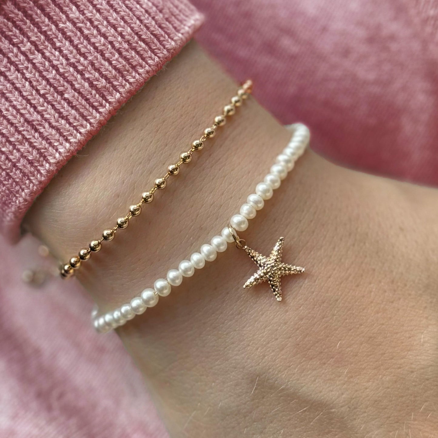 Pearl & Star Strand Bracelet in Freshwater Pearl - 18k Gold - Lynor