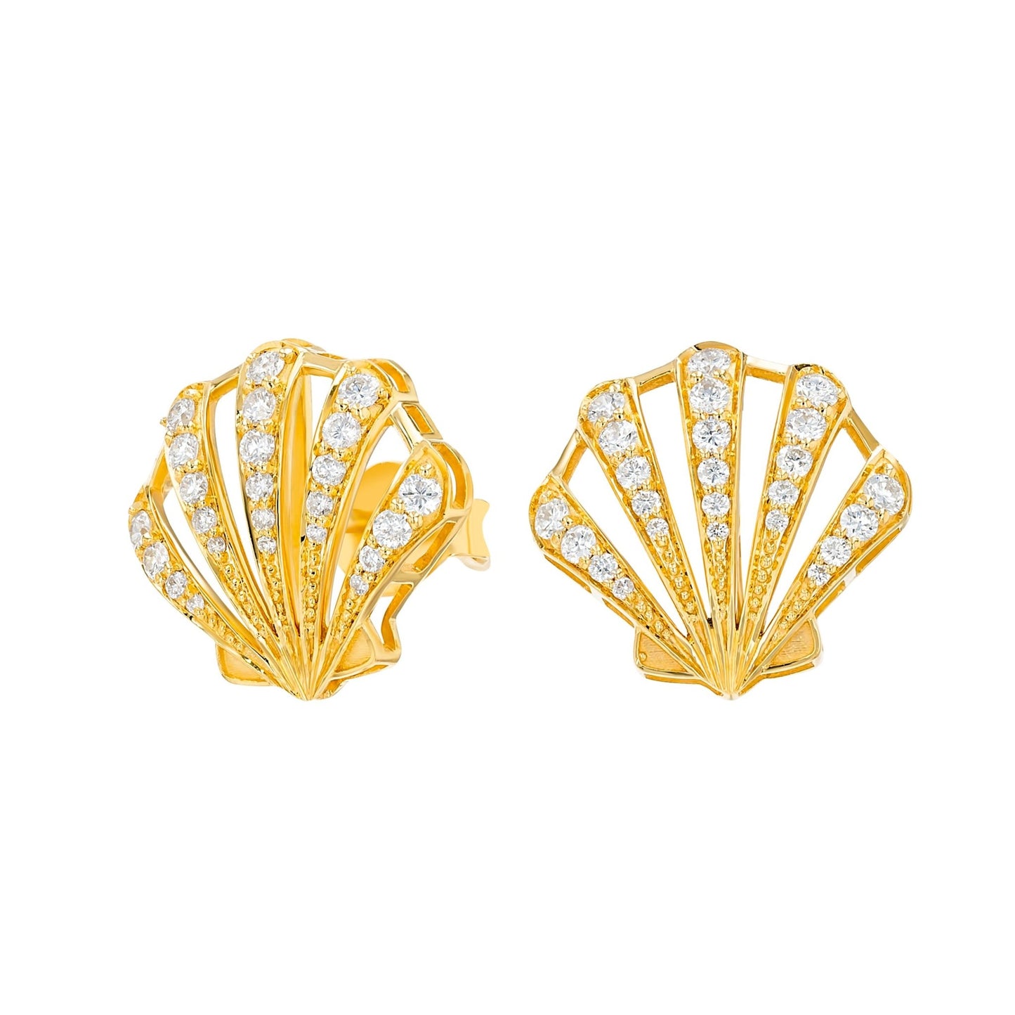 Seashell Earrings in Diamond - 18k Gold - Lynor