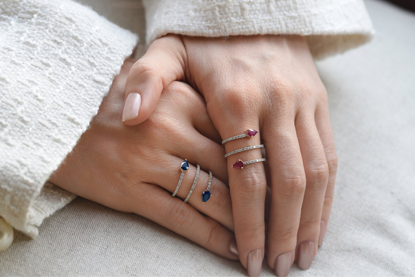 Spiral Ring in Diamond and Sapphire - 18k Gold - Lynor
