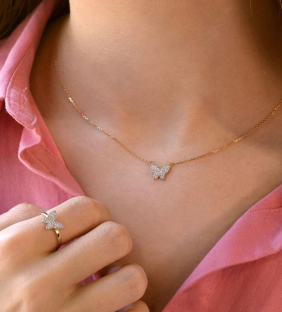 Butterfly Necklace in Diamond - 18k Gold - Ly