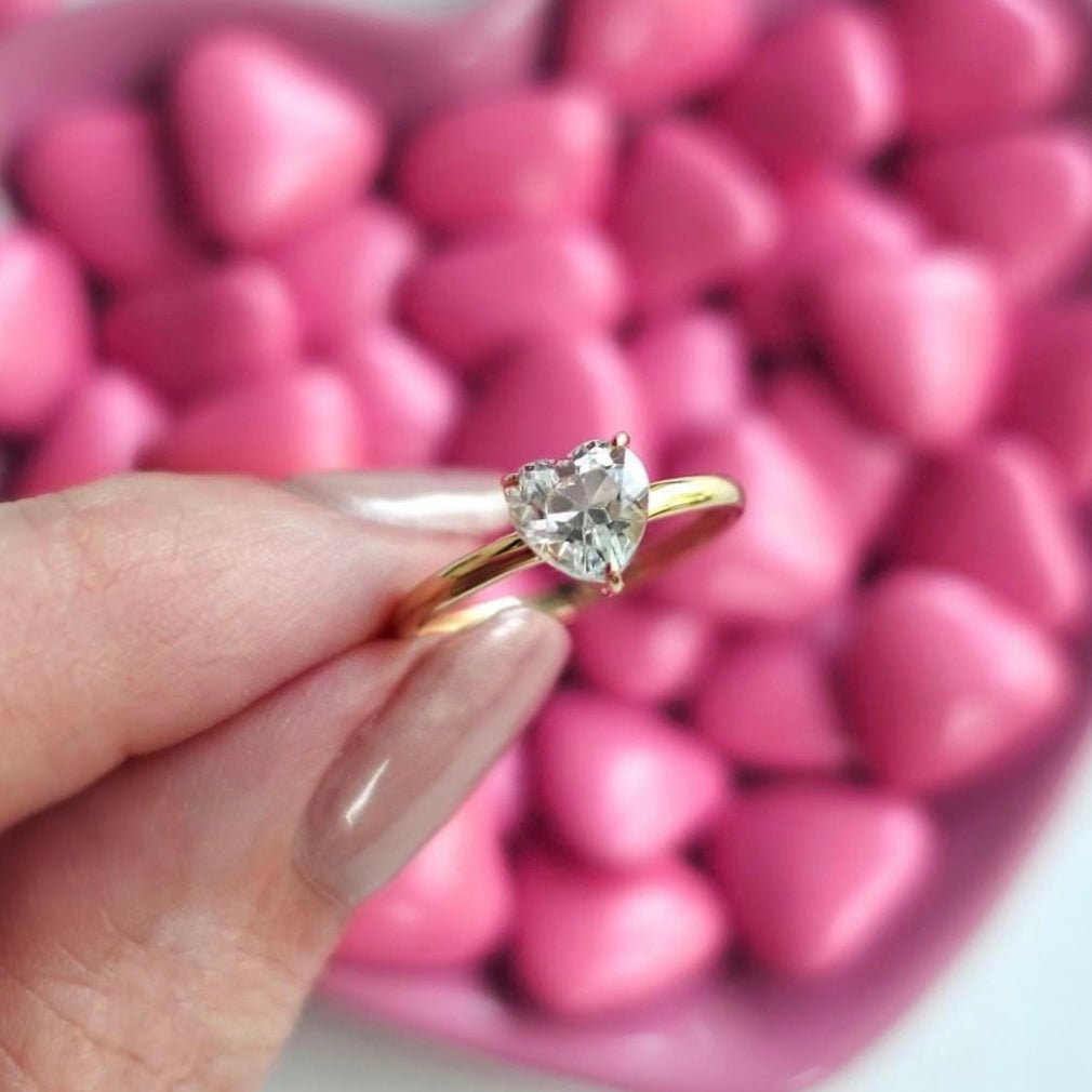 Heart Ring in Aquamarine - 18k Gold - Lynor
