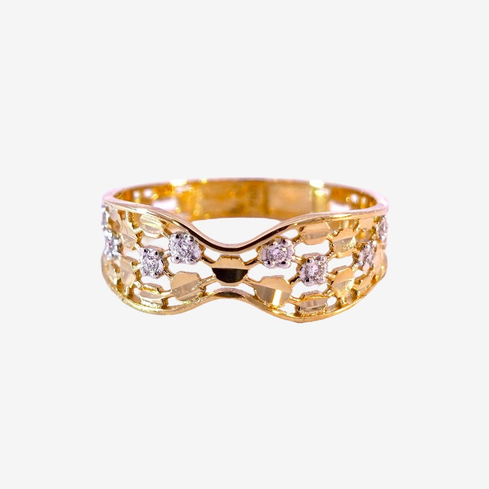 Lace Ring in Diamond - 18k Gold - Lynor