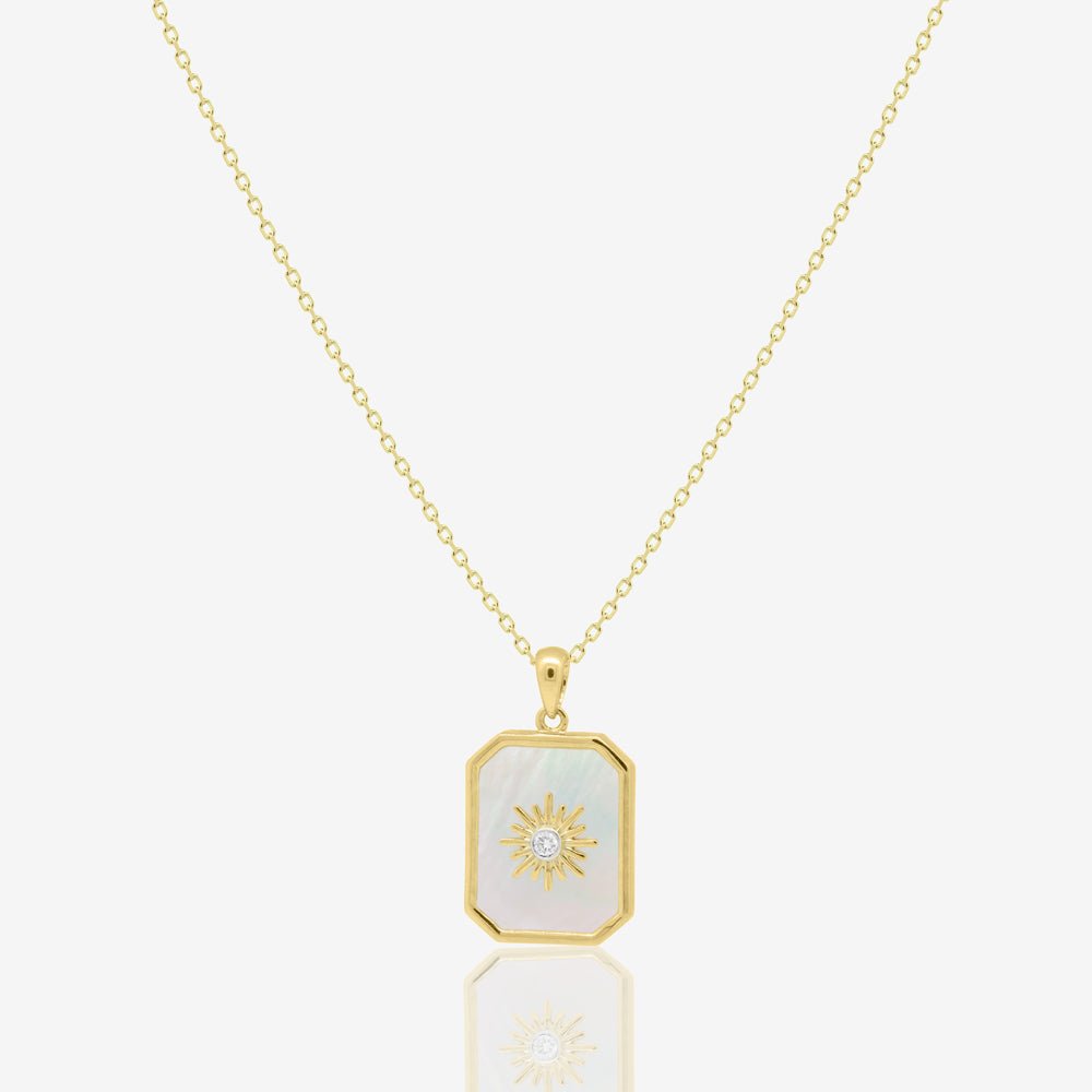 Sunshine Frame Necklace in Diamond - 18k Gold - Ly