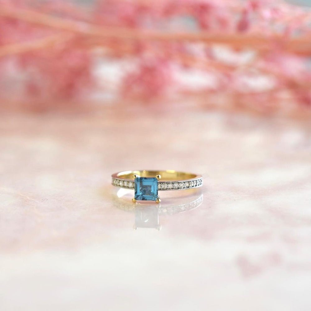 The Don Ring - 18k Gold - Ly