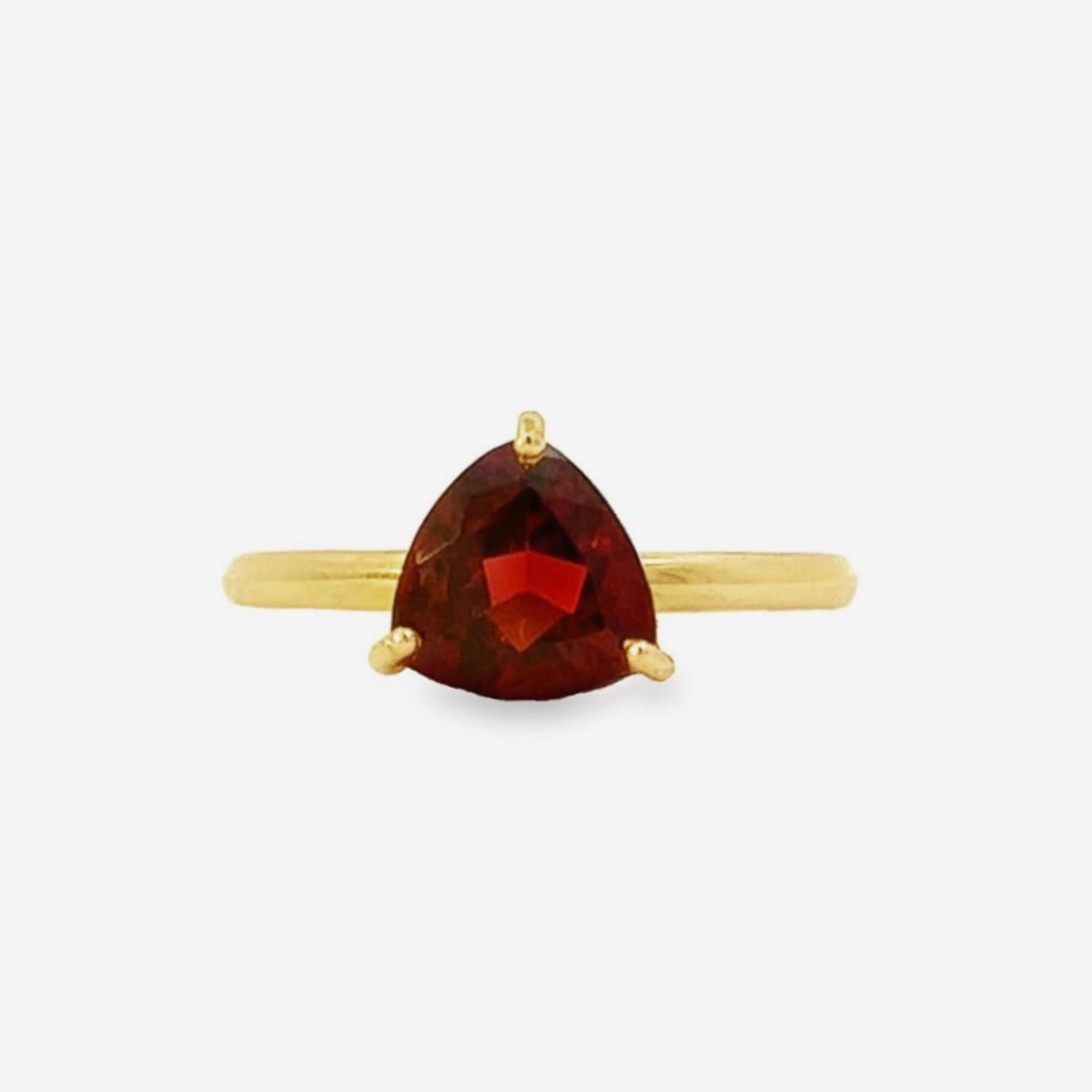 Trilliant Ring in Garnet - 18k Gold - Ly