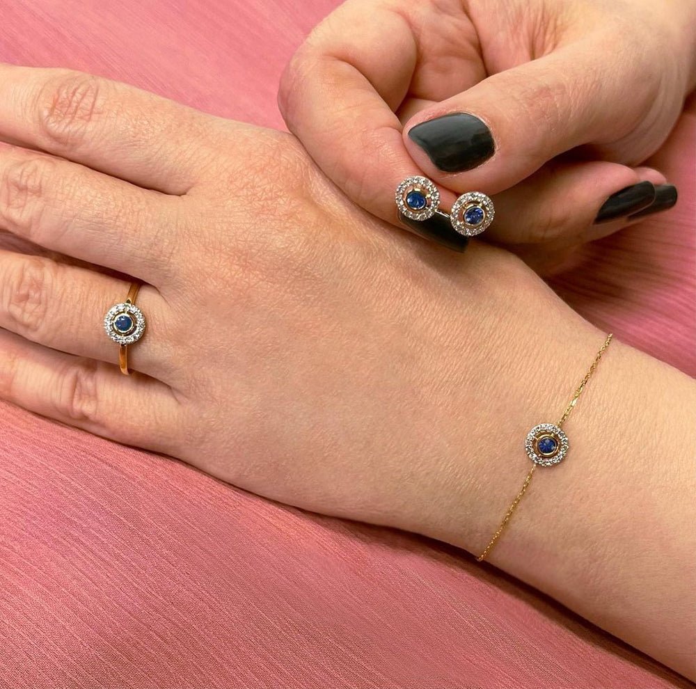 Yona Ring in Diamond & Sapphire - 18k Gold - Ly