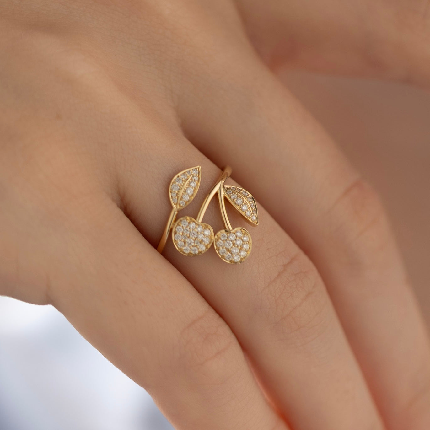 Cherry Ring in Diamond