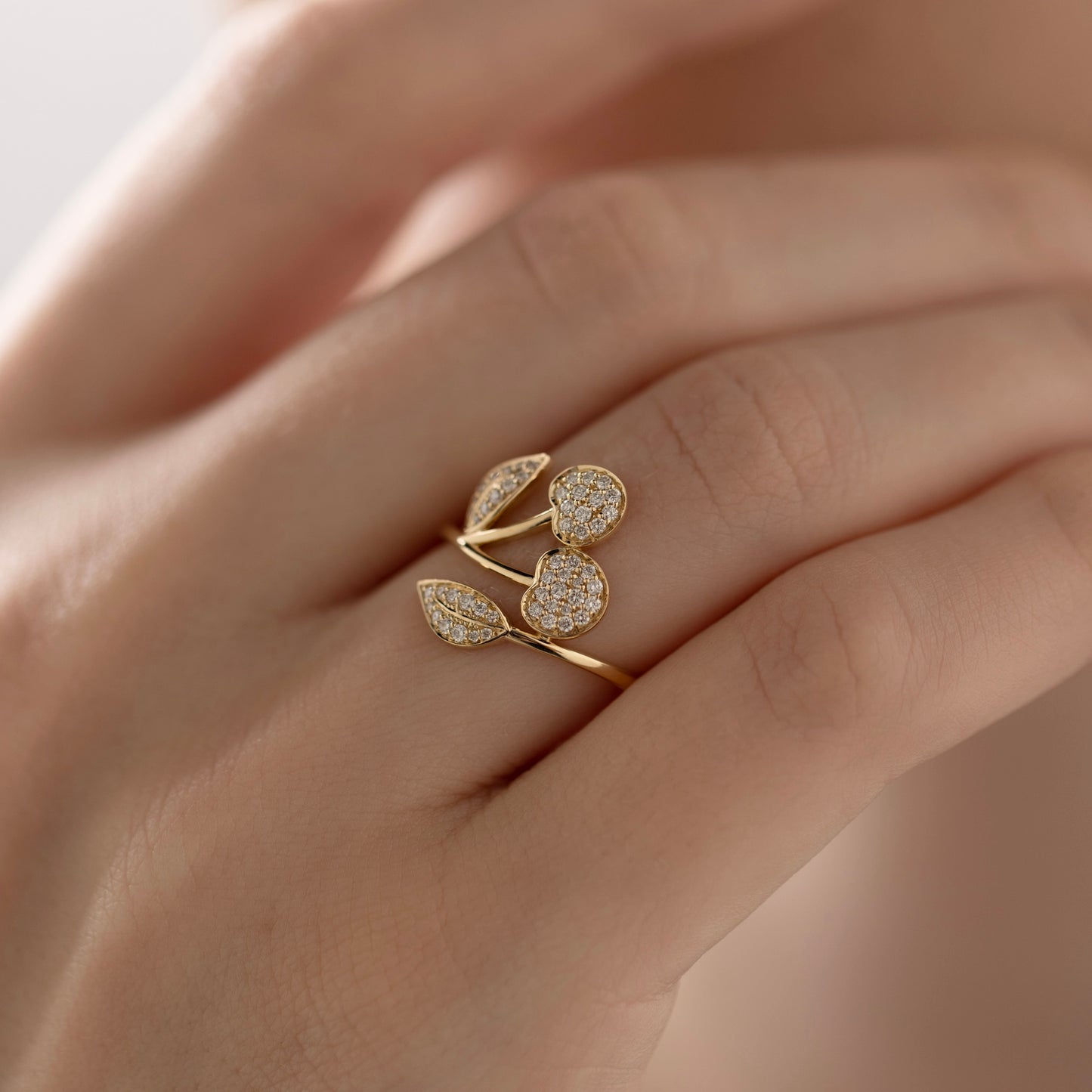 Cherry Ring in Diamond