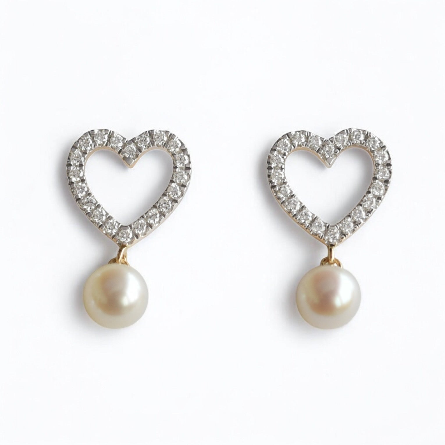 Mariel Earrings in Diamond and Pearl - 18k Gold - Lynor