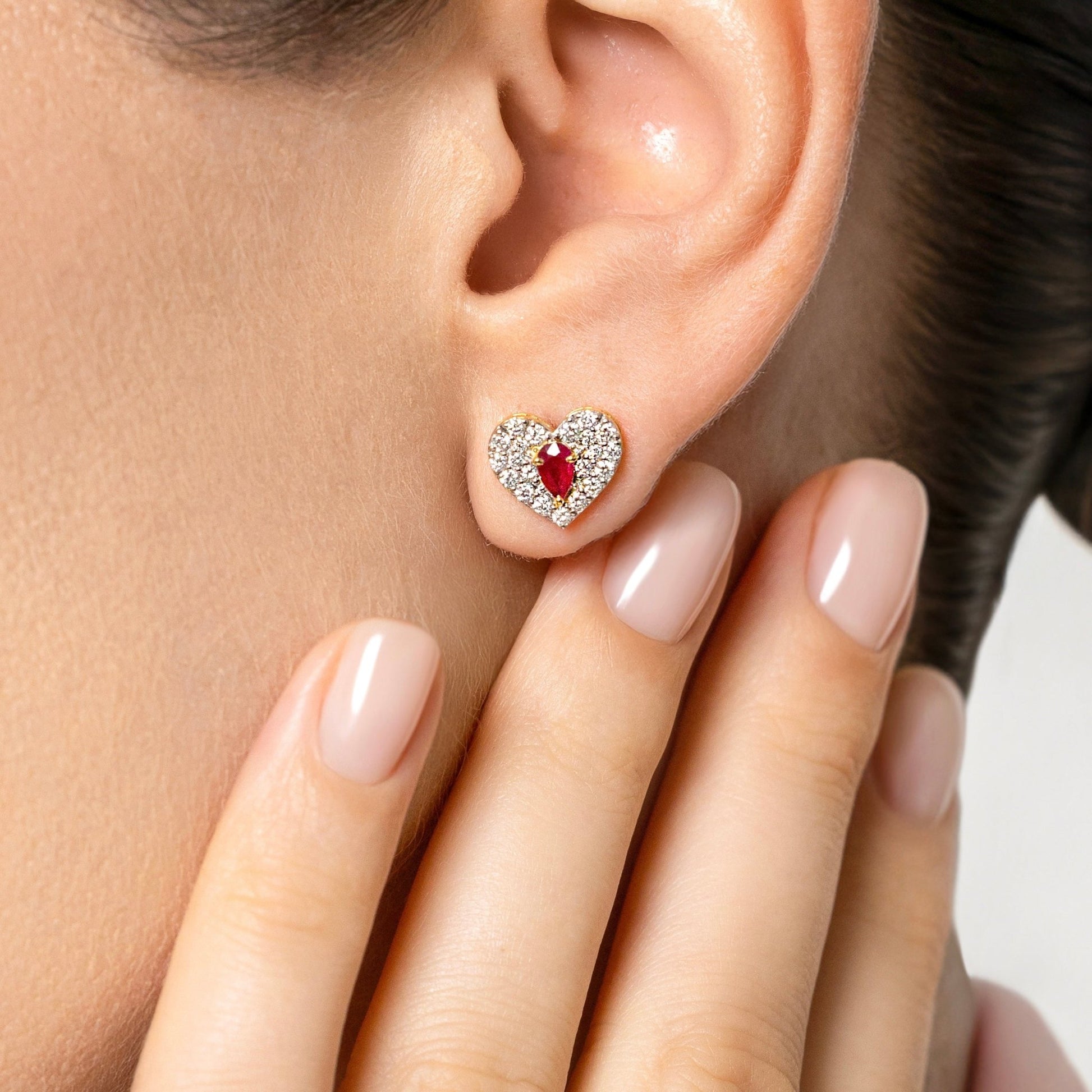 Rosea Heart Earrings in Ruby and Lab Grown Diamonds - 18k Gold - Lynor