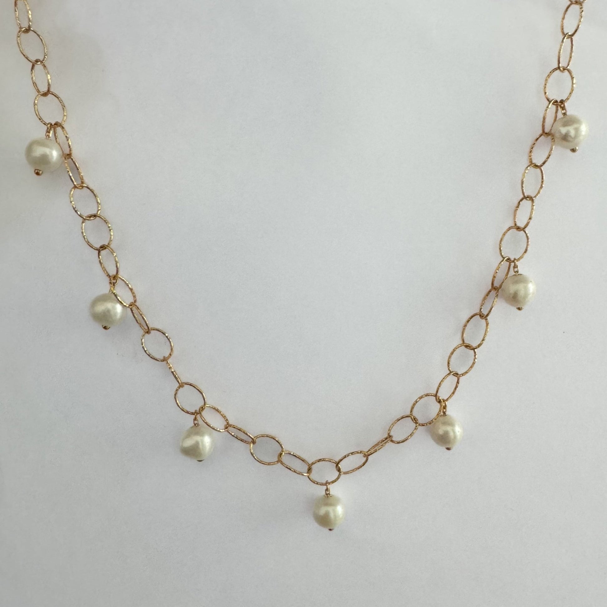 Sicily Necklace in Pearl - 18k Gold - Lynor