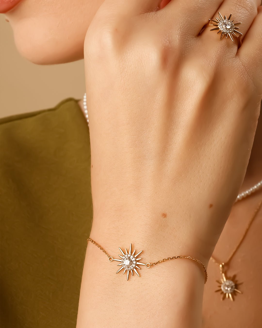 Sola Bracelet in Diamond - 18k Gold - Lynor