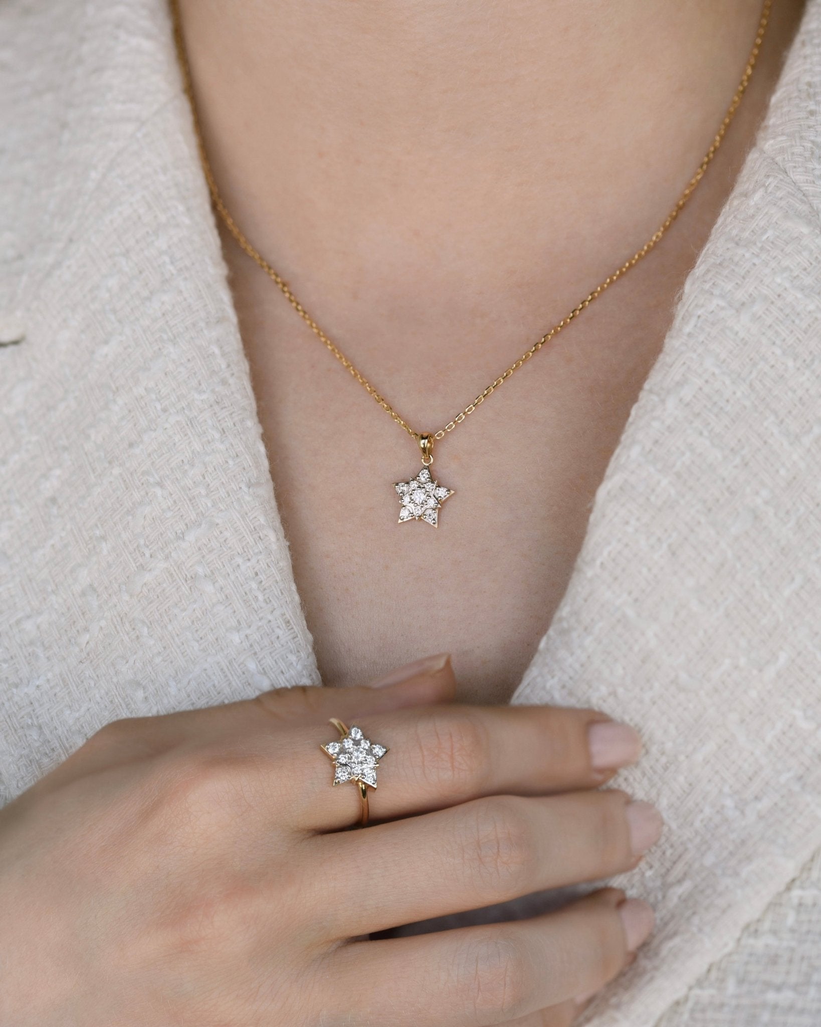 Stella Ring in Diamond - 18k Gold - Lynor
