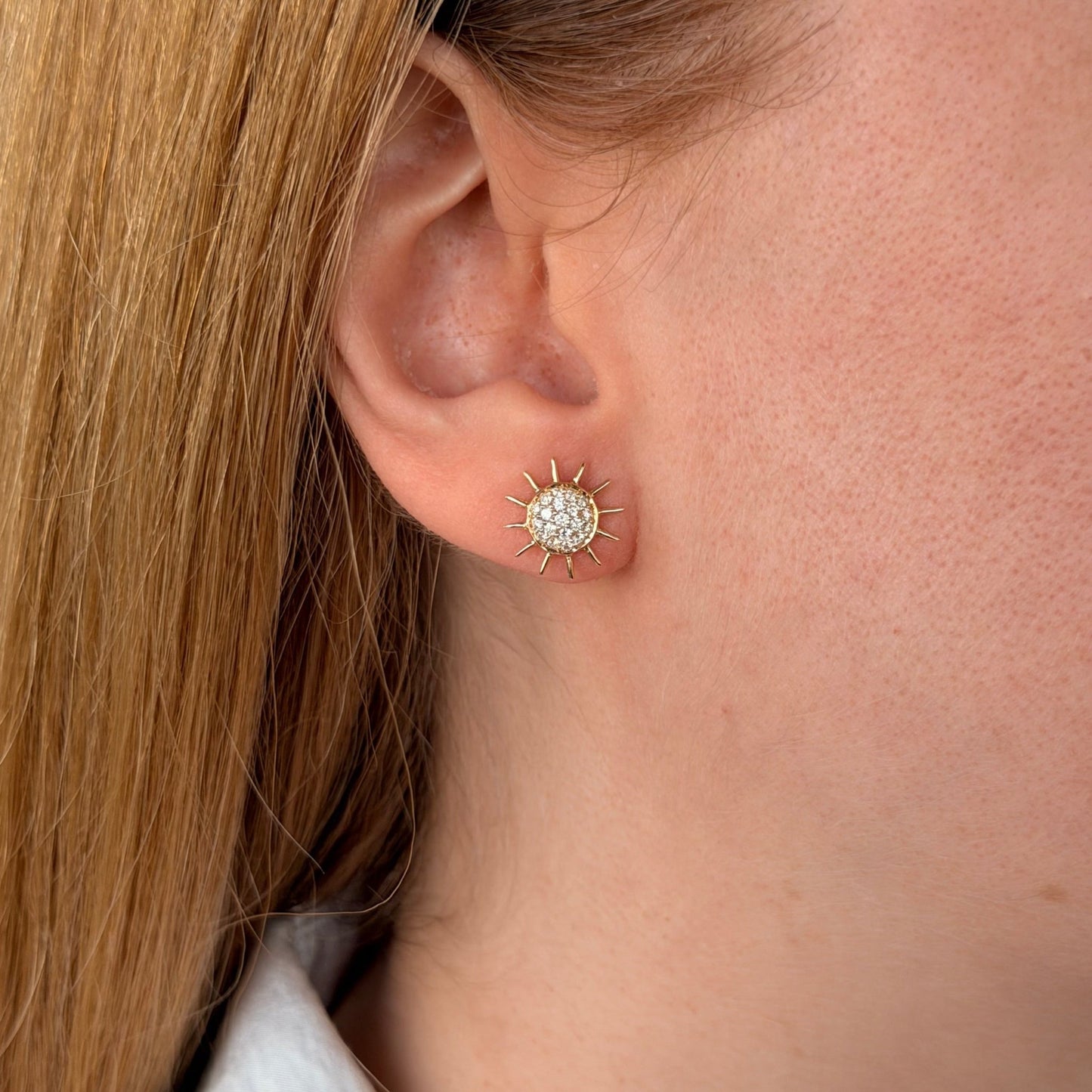 Summer Sun Earrings in Diamond - 18k Gold - Lynor