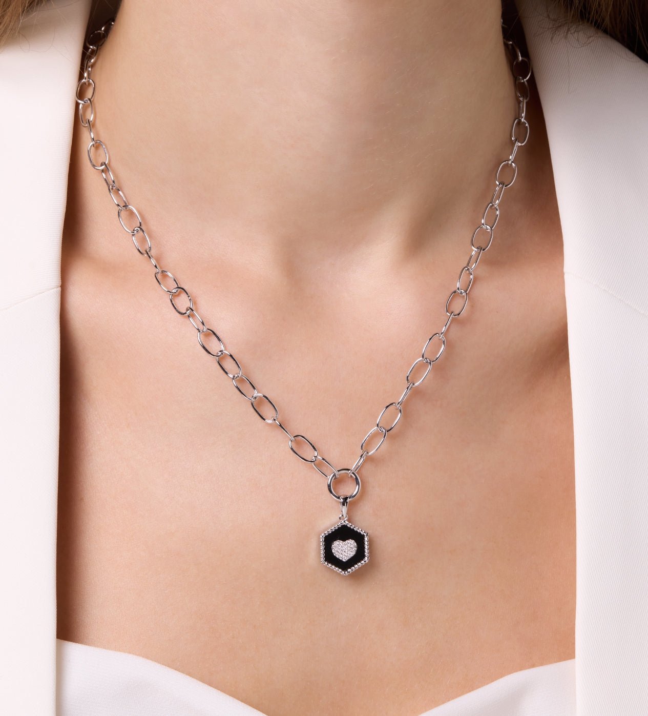 White Hexa Links Necklace in Diamond and Onyx - 18k Gold - Lynor