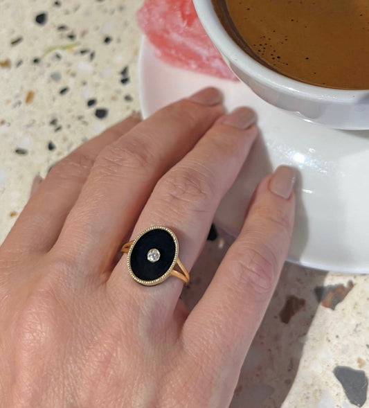 Adria Ring in Diamond and Black Onyx - 18k Gold - Lynor