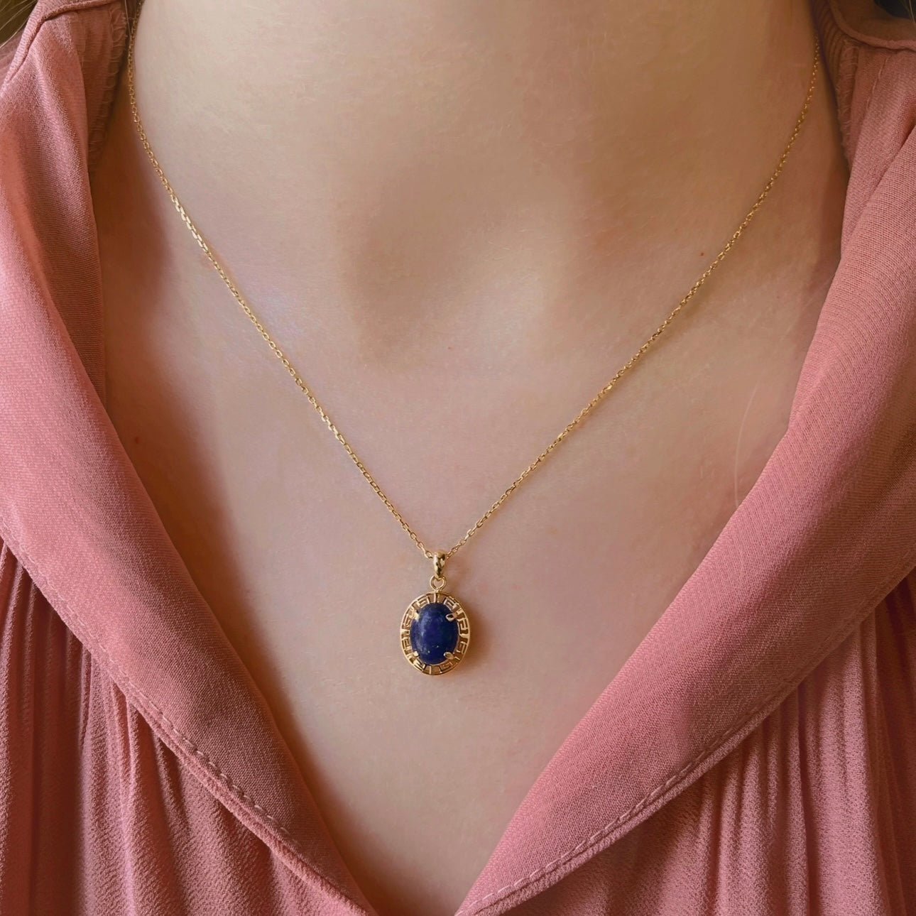 Alda Necklace in Lapis Lazuli - 18k Gold - Ly