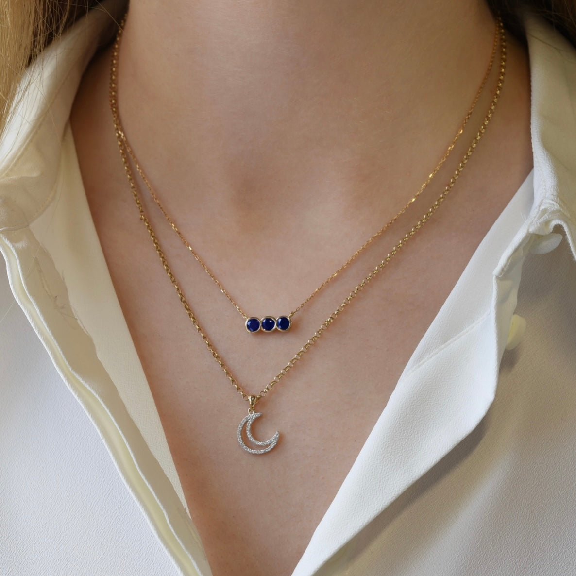 Crescent Necklace in Diamond - 18k Gold - Ly