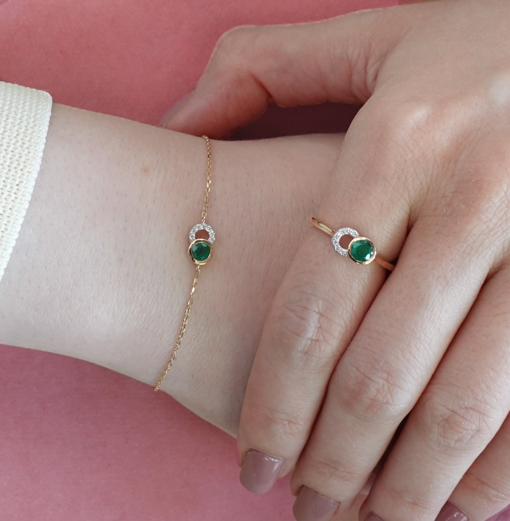 Emma Bracelet in Diamond and Emerald - 18k Gold - Lynor