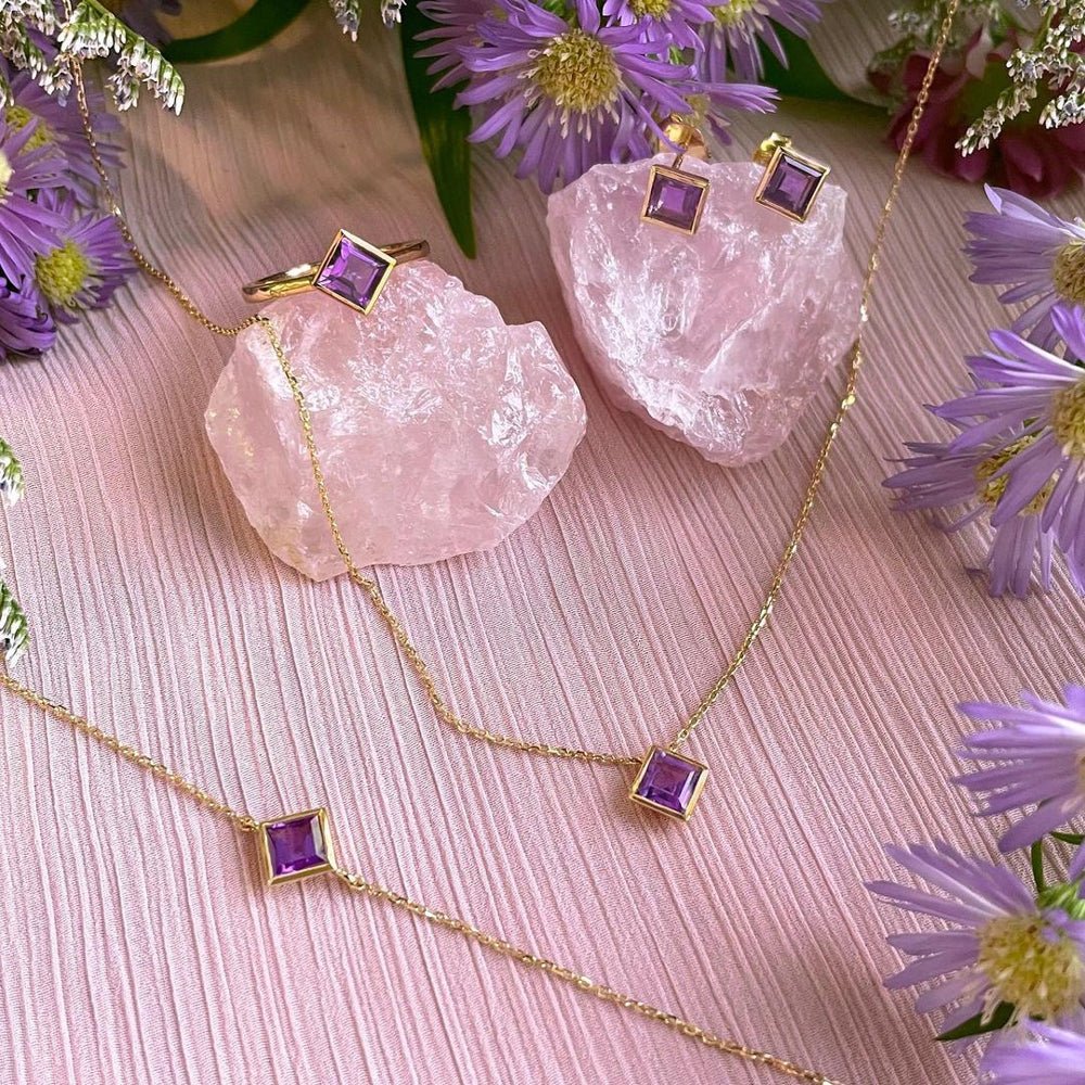 Amethyst jewellery store set