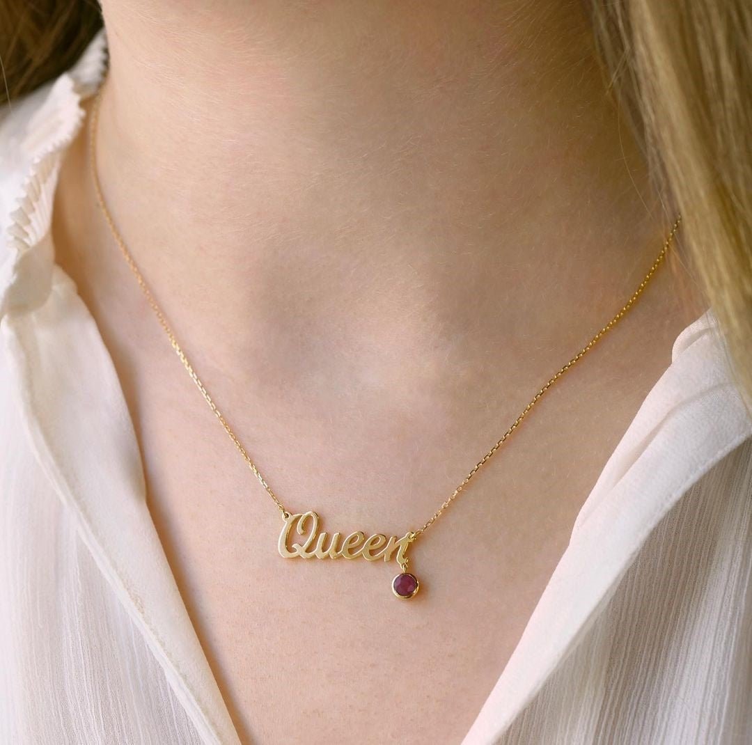 Queen Necklace in Ruby - 18k Gold - Ly