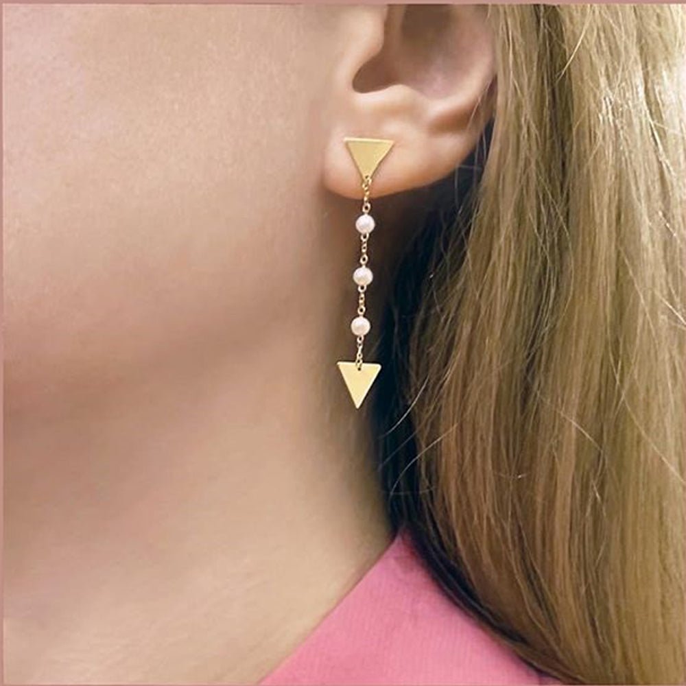 Triangle Drop Earrings in Pearl - 18k Gold - Ly