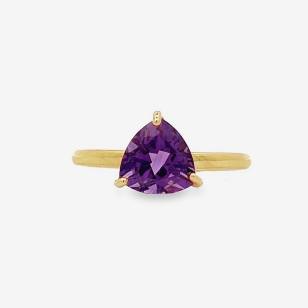 Trilliant Ring in Amethyst - 18k Gold - Ly